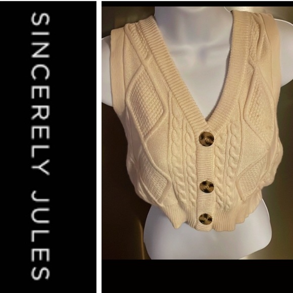 Sincerly Jules Jackets & Blazers - 🚫SOLD🚫 Sweater Vest